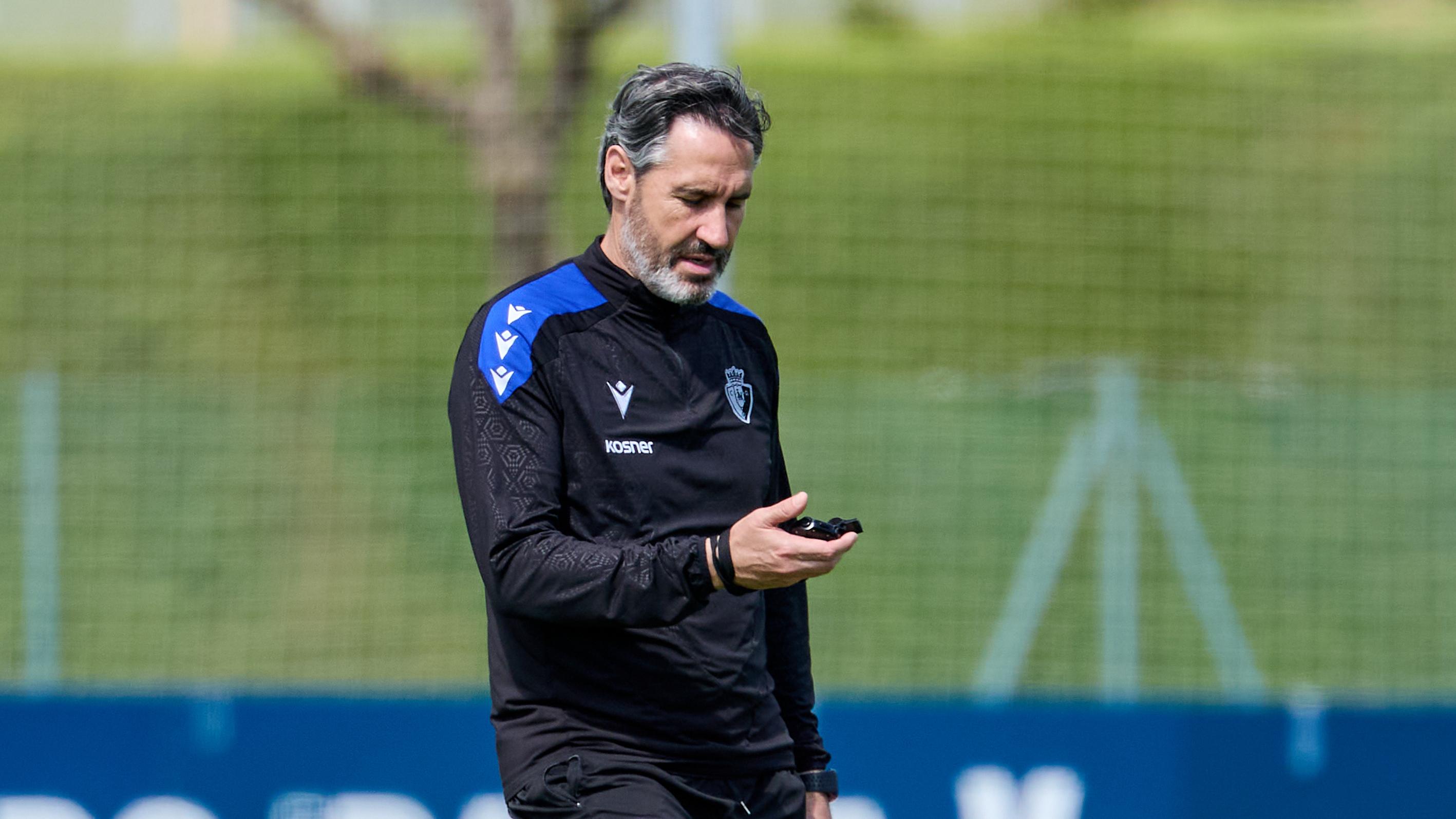 Osasuna cita a 21 futbolistas para visitar al Villarreal