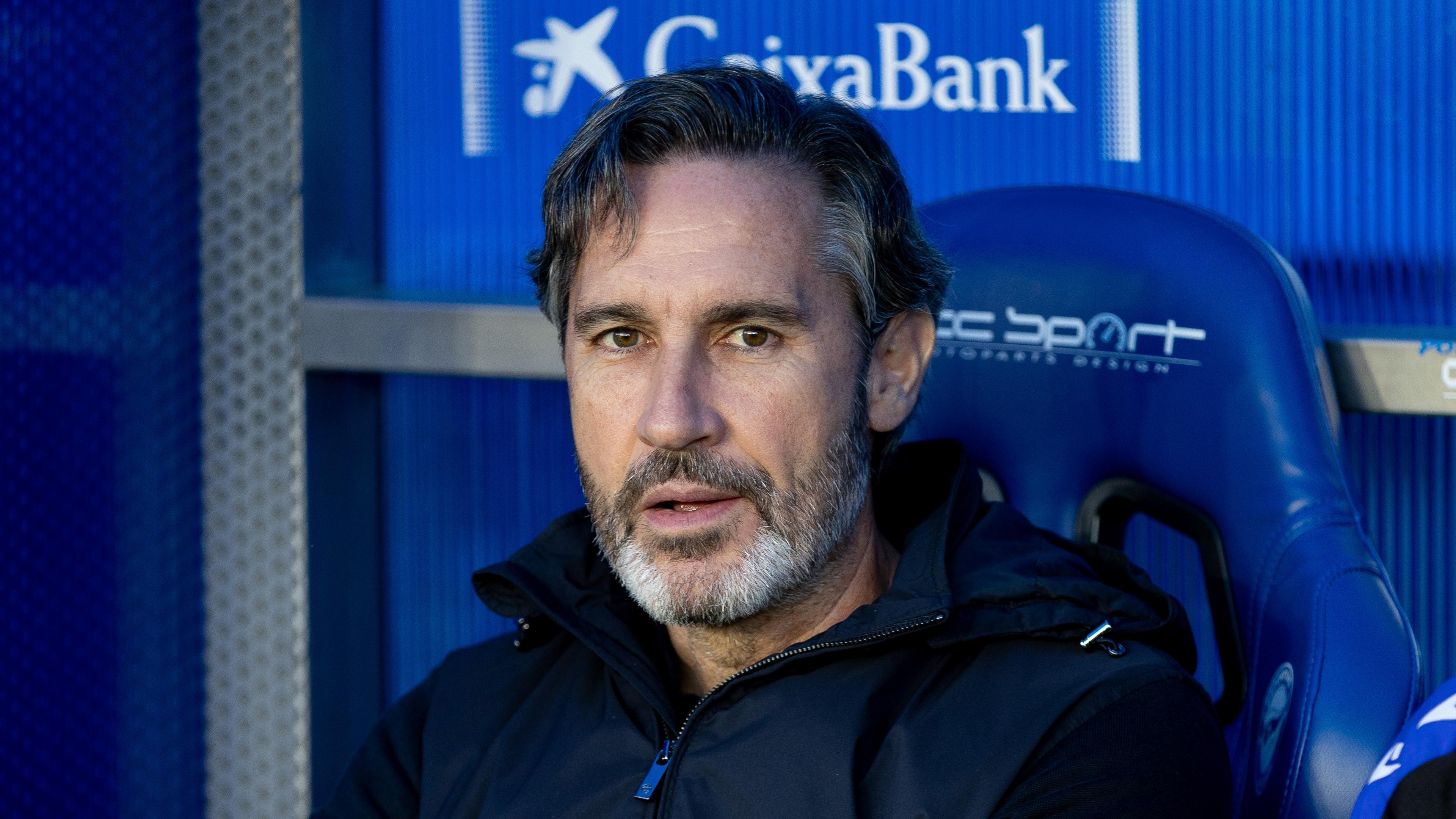 Vicente Moreno: “La afición nos ha acompañado, el club es una familia y todos ellos merecían la alegría”