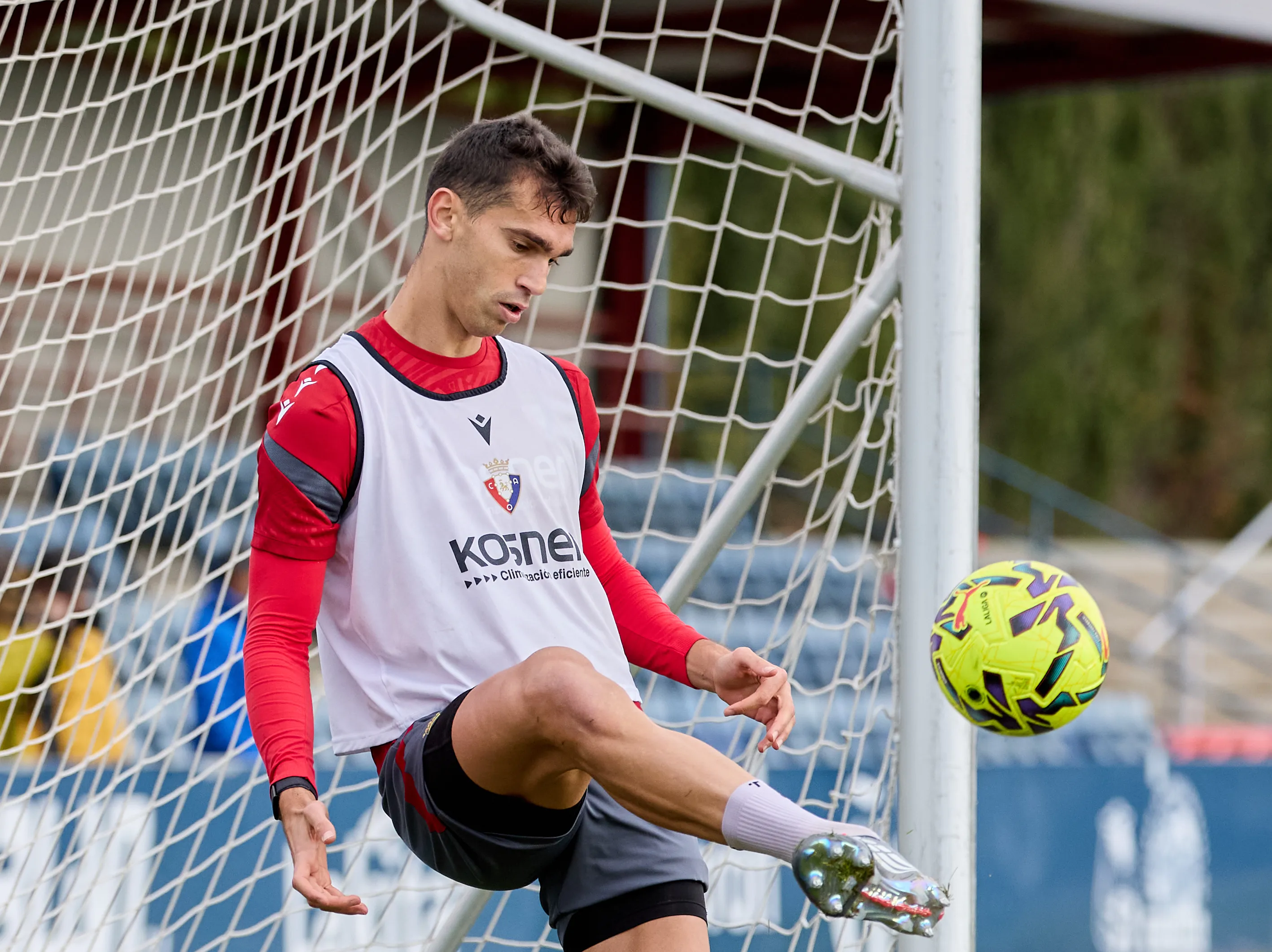 Osasuna se ejercita en Tajonar a dos días de recibir al Levante - Osasuna
