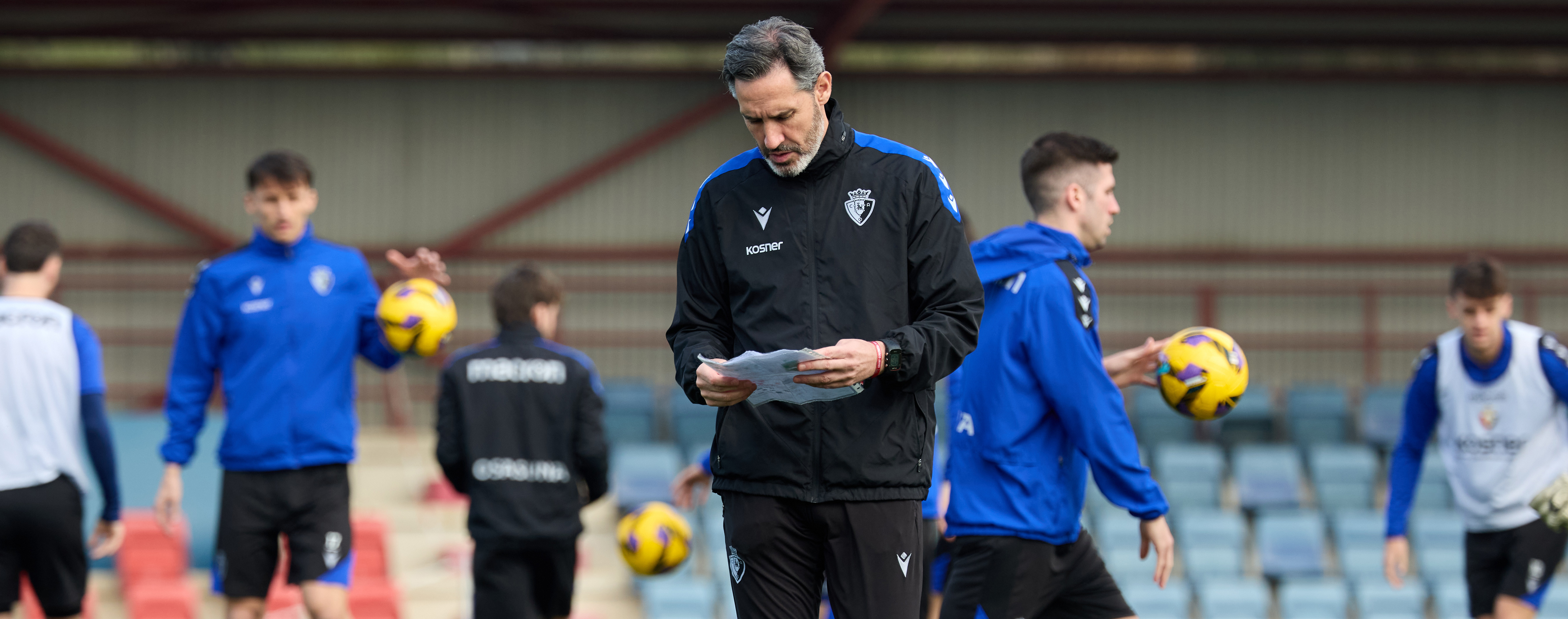 Osasuna cita a 23 jugadores para medirse al Barça - Osasuna